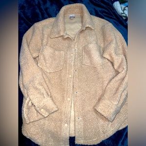 Lightweight fleece jacket